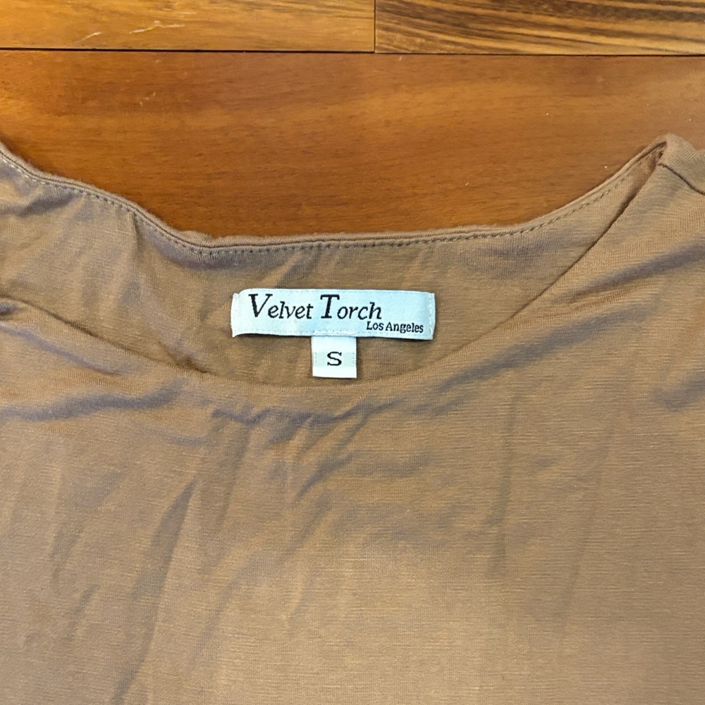 Brown T-Shirt Dress - Picture 3 of 7